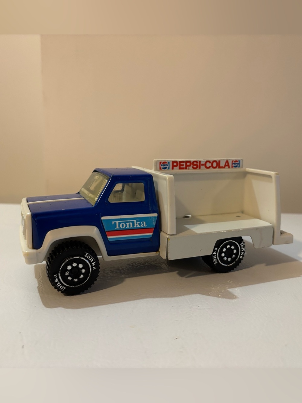 2/15$ 🦊 Vintage 1978 Steel and Plastic Tonka Pepsi Delivery Truck Diecast
